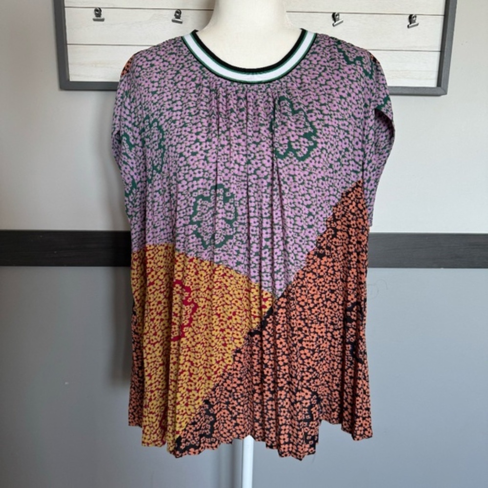 BLACK RAINN pleated floral oversize accord short sleeve size XLarge